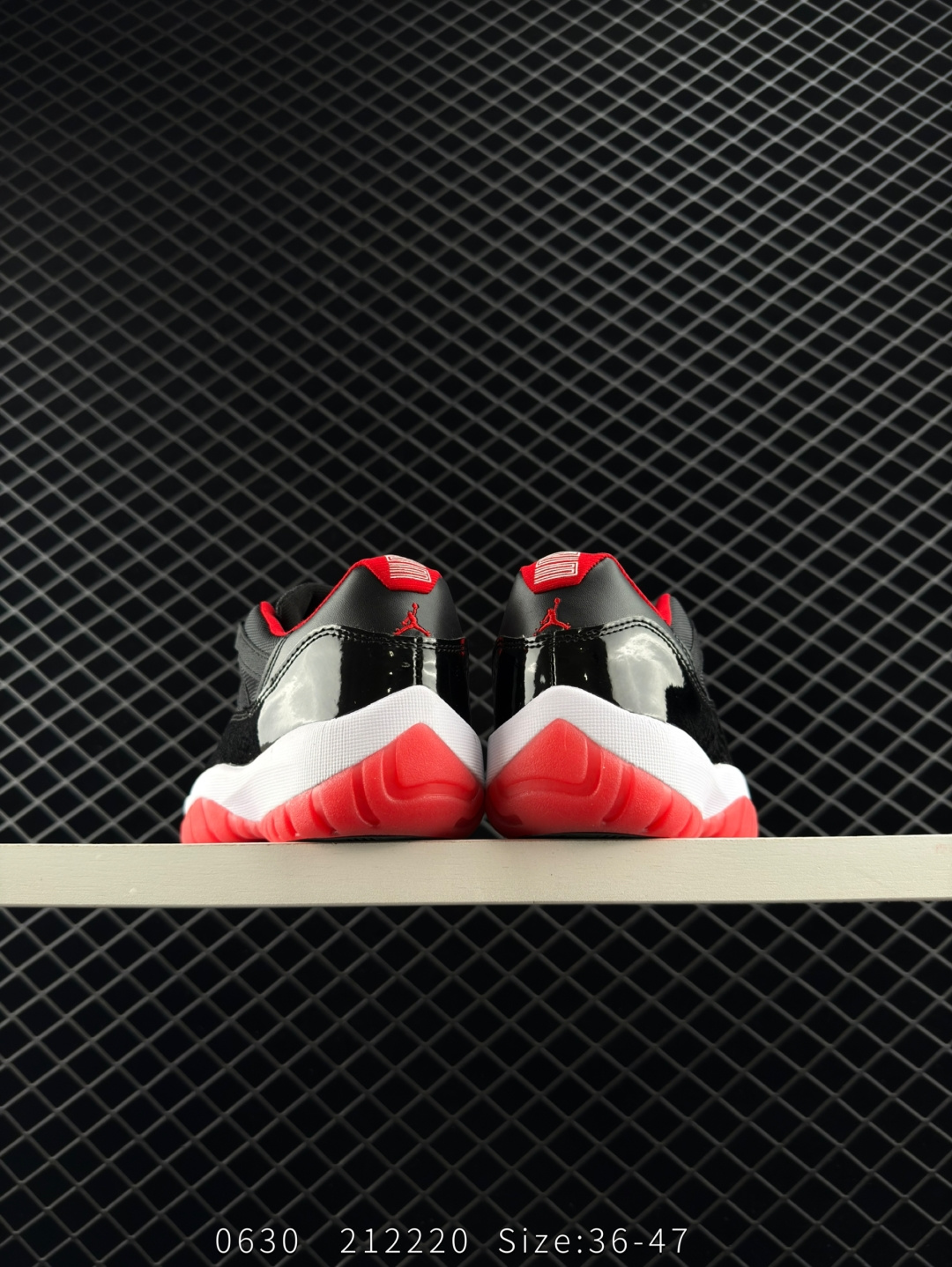 Nike Air Jordan 11 Retro Low”Concord“